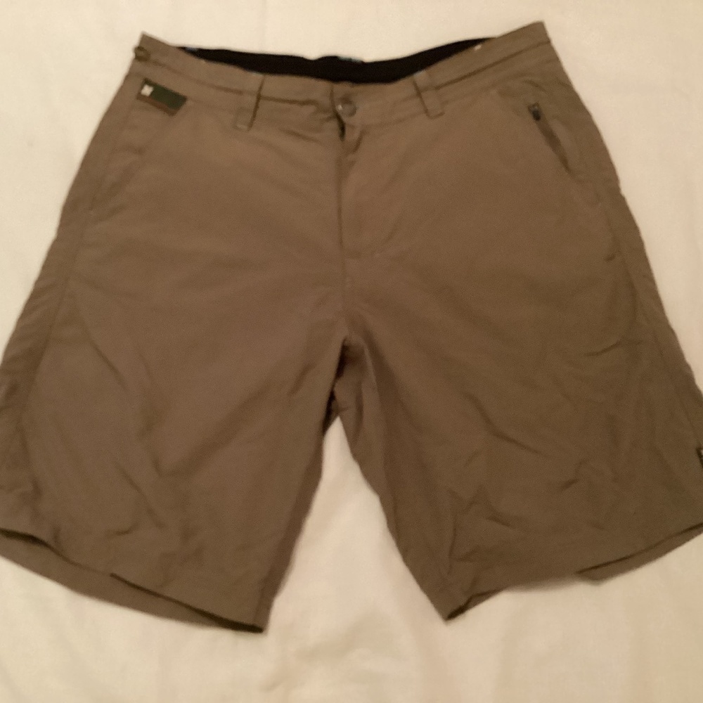 😀Howler Horizon Hybrid Shorts😀